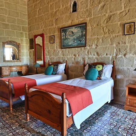 Mill House Villa Għarb Buitenkant foto