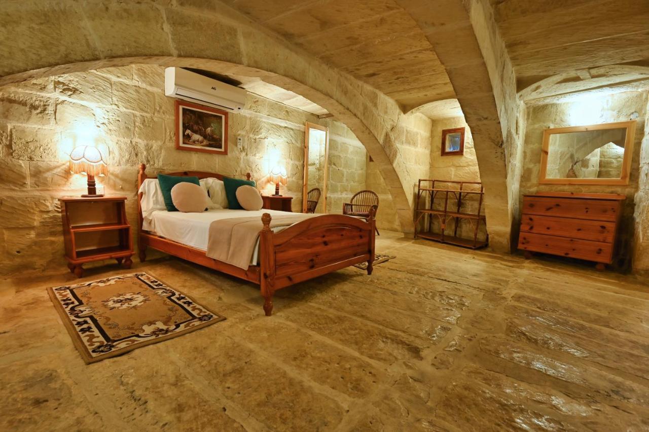 Mill House Villa Għarb Buitenkant foto